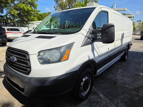 Used 2015 Ford Transit 250 148 Low Roof RWD image 2