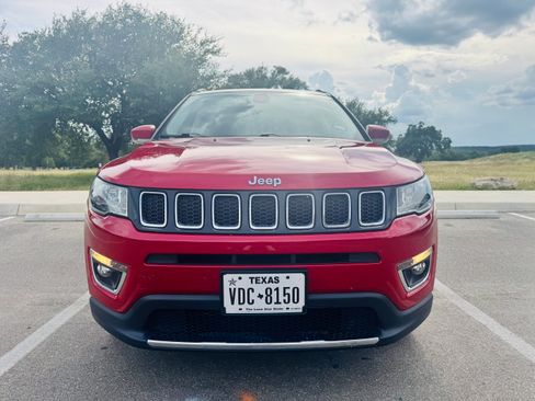 Used 2019 Jeep Compass Limited AWD/4WD image 1