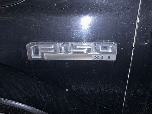 Used 2016 Ford F150 XLT w/ Equipment Group 302A Luxury image 13