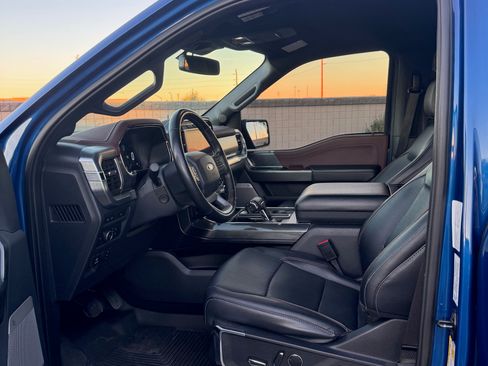 Used 2022 Ford F150 Lariat w/ Equipment Group 502A High image 8