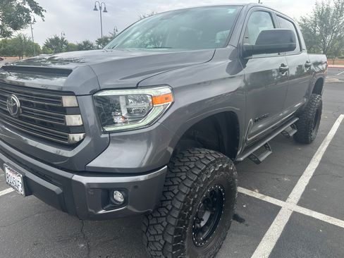 Used 2021 Toyota Tundra Limited w/ Limited Premium Package image 11