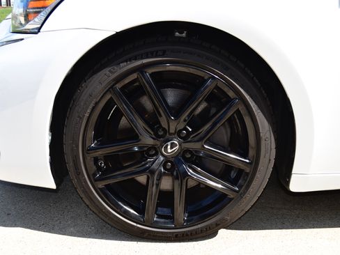 Used 2018 Lexus IS 300 F Sport w/ F Sport Package image 24