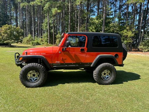 Used 2006 Jeep Wrangler Unlimited Rubicon image 1