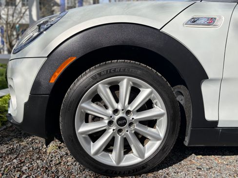 Used 2019 MINI Cooper Clubman S FWD image 6