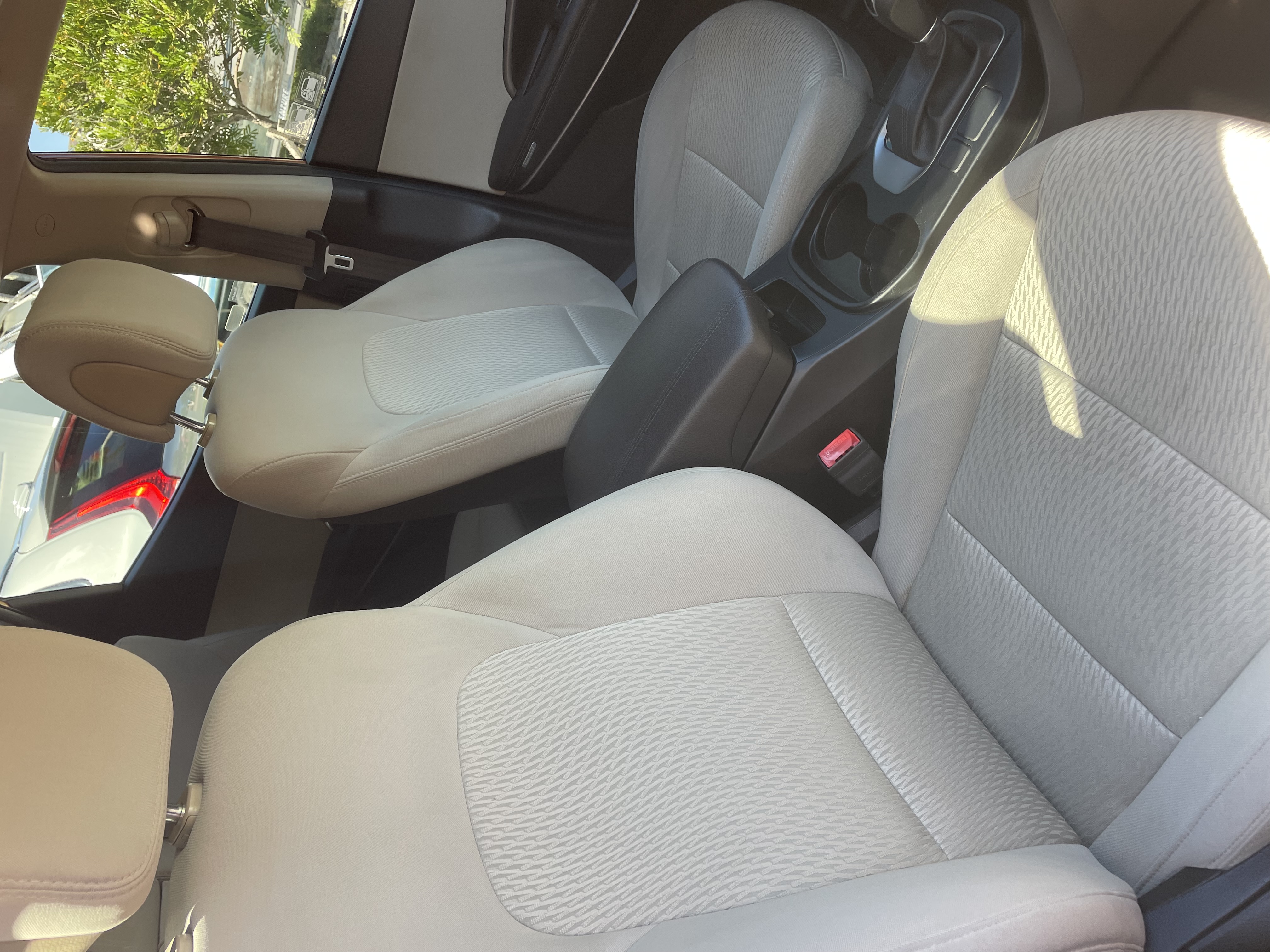 Used 2017 Hyundai Santa Fe Sport FWD image 21