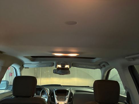 Used 2014 Chevrolet Equinox LT w/ Driver Convenience Package image 6