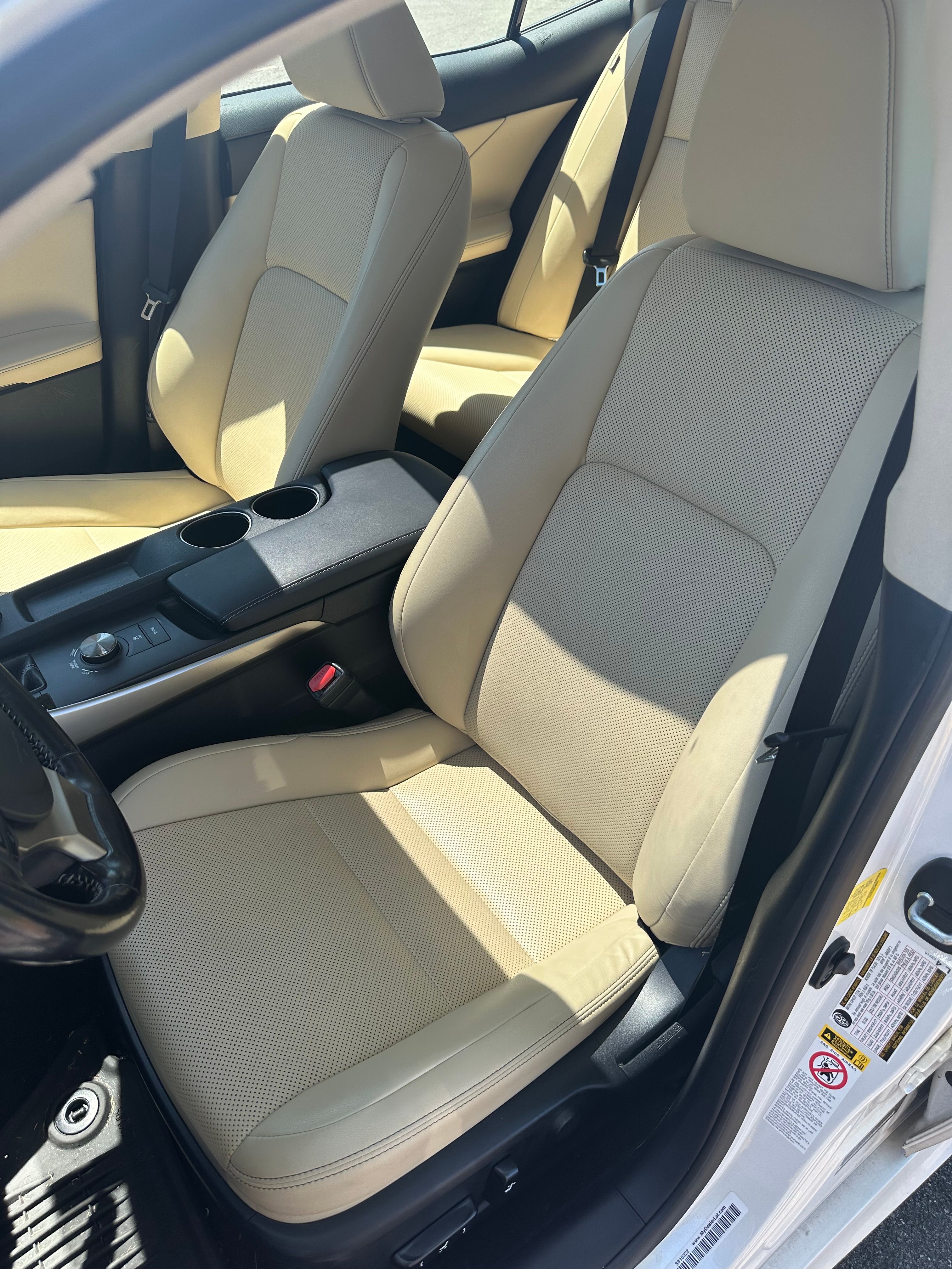 Used 2016 Lexus IS 300 AWD w/ Premium Package image 26