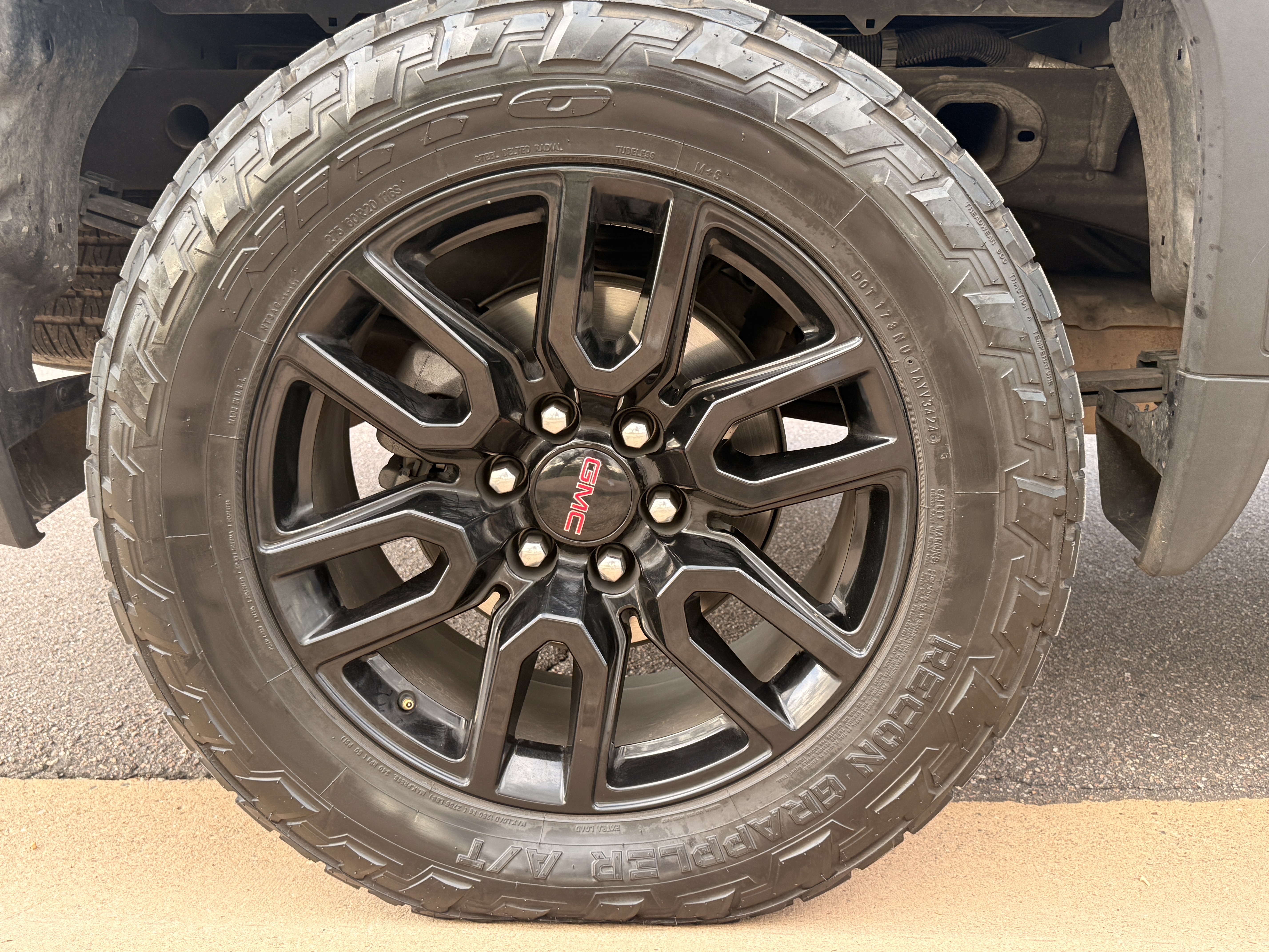 Used 2023 GMC Sierra 1500 Elevation RWD image 12