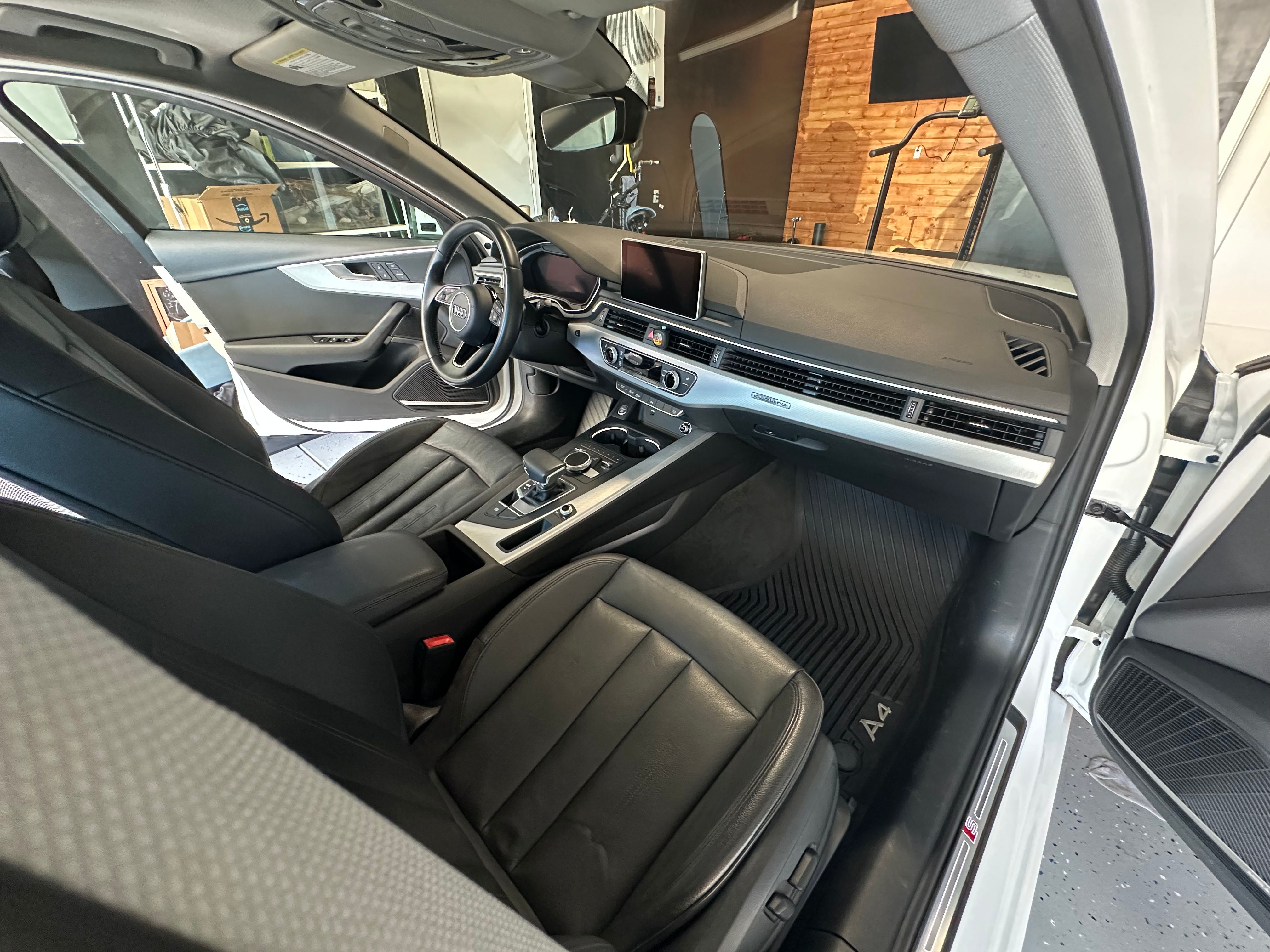 Used 2018 Audi A4 2.0T Premium Plus w/ Premium Plus Package AWD/4WD image 9