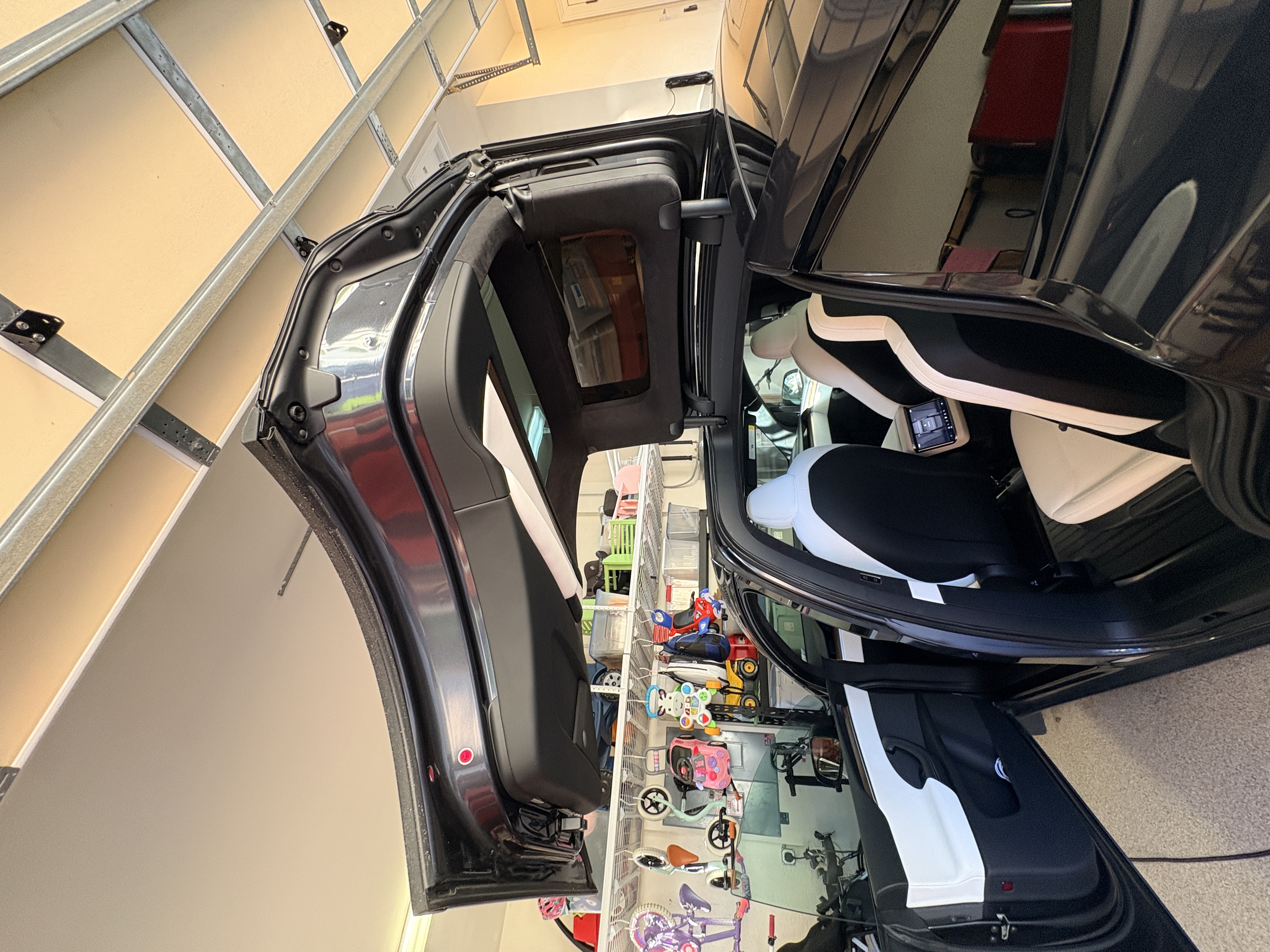 Used 2024 Tesla Model X AWD/4WD image 6