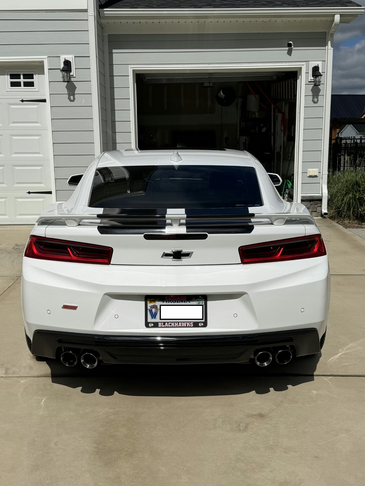 Used 2017 Chevrolet Camaro SS RWD image 5