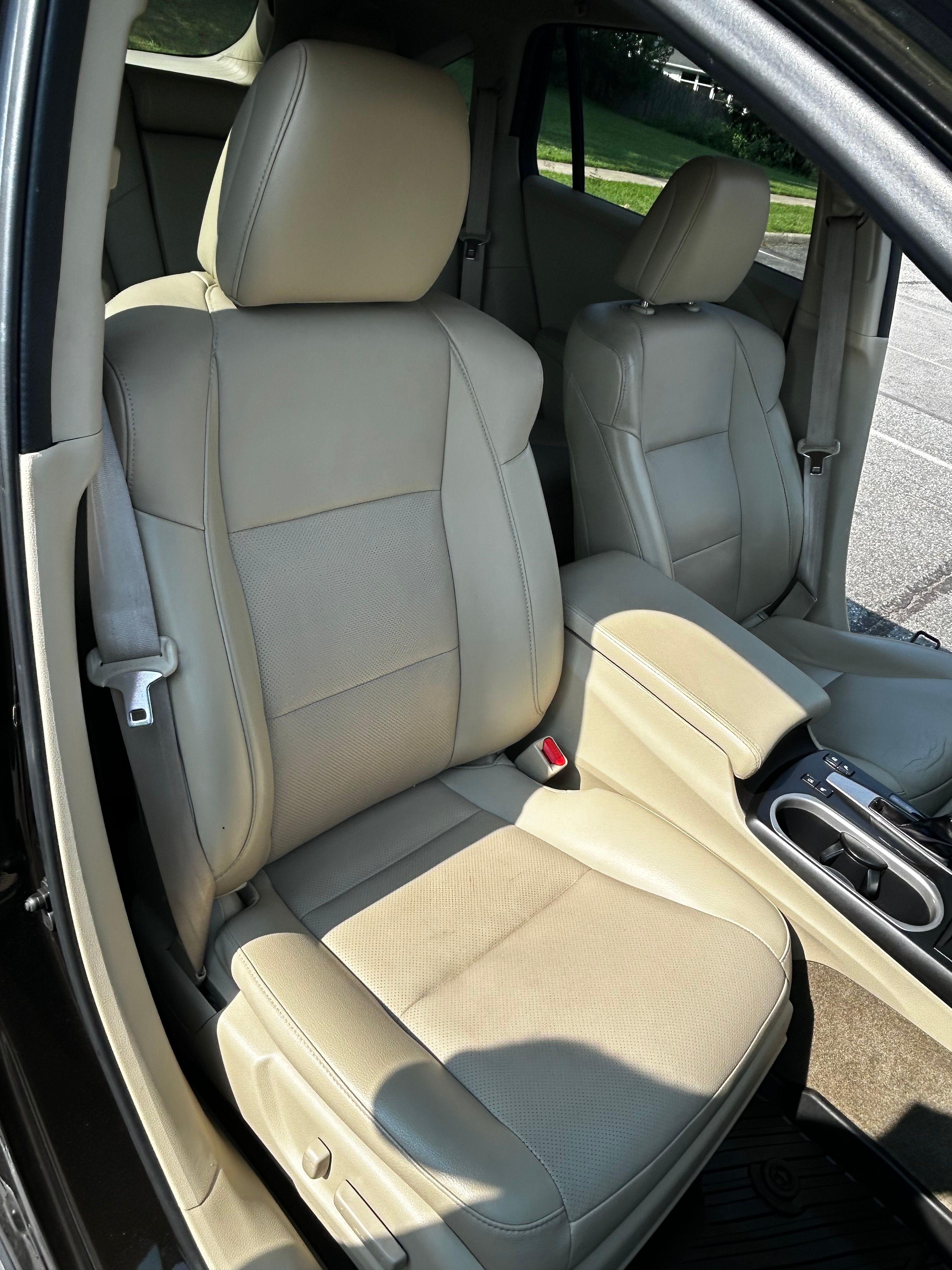 Used 2016 Acura RDX w/ Advance Package AWD/4WD image 24
