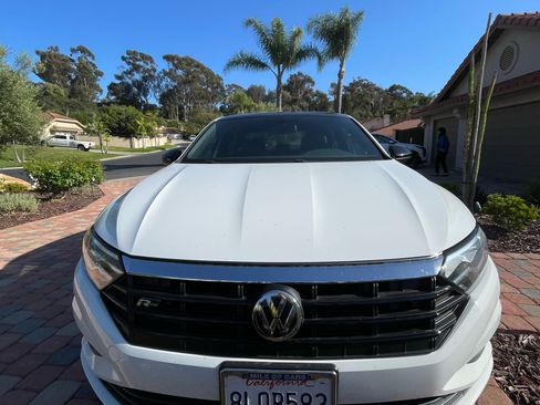 Used 2019 Volkswagen Jetta R-Line image 4