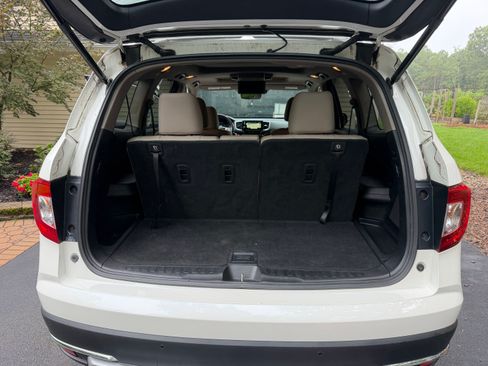 Used 2019 Honda Pilot Elite image 19