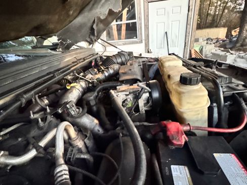 Used 2002 Ford F250 4x4 SuperCab Super Duty image 9