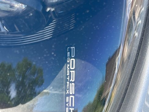 Used 2021 Porsche 911 Turbo S image 10