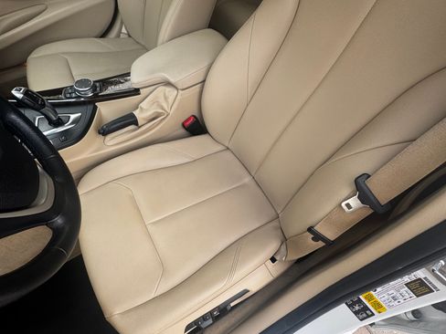 Used 2015 BMW 328i xDrive Sedan AWD/4WD image 9