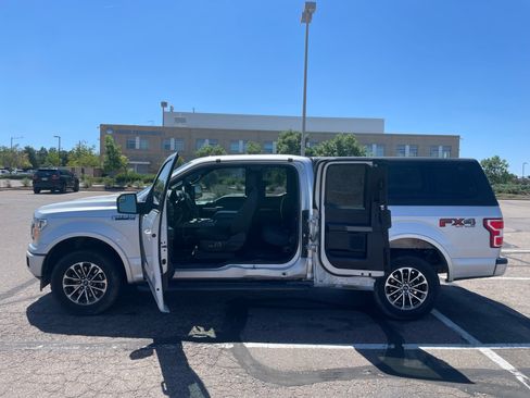 Used 2018 Ford F150 XLT w/ Equipment Group 302A Luxury AWD/4WD image 8