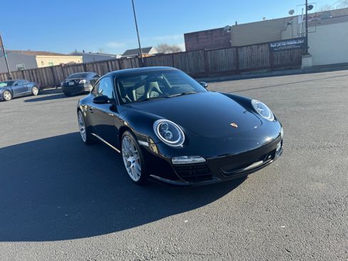 Used 2008 Porsche 911 Carrera 4 image 1