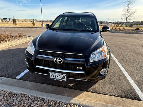 Used 2012 Toyota RAV4 Limited image 8