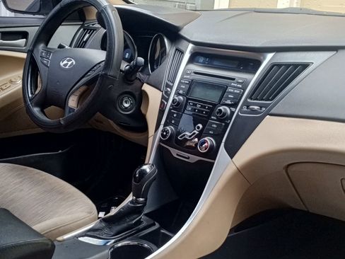 Used 2012 Hyundai Sonata GLS image 10