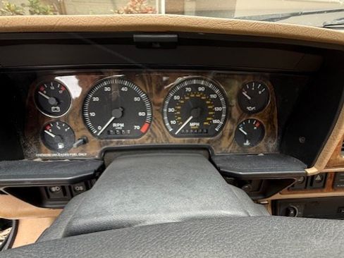 Used 1992 Jaguar XJS V12 Convertible image 16