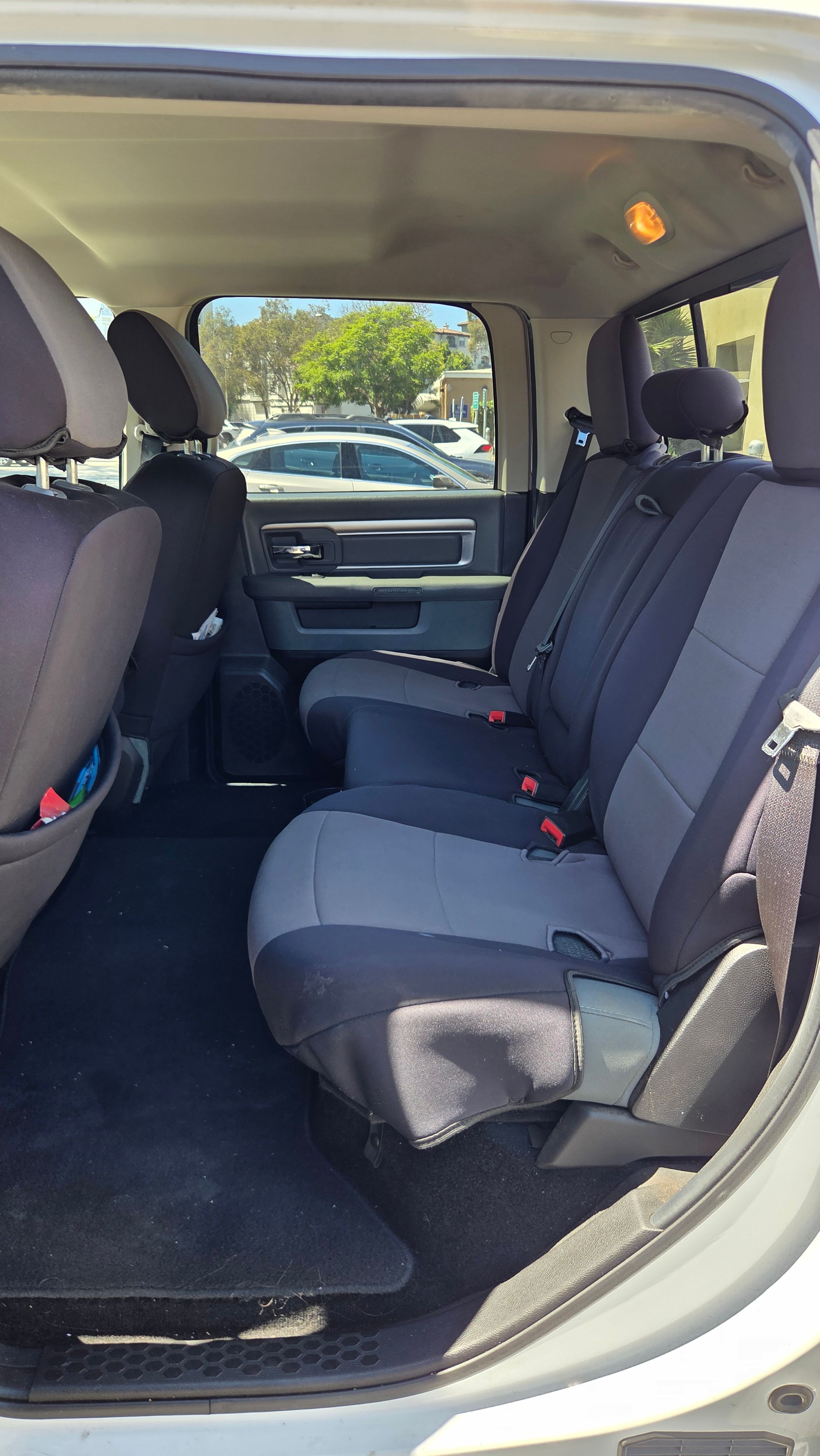 Used 2015 RAM 1500 Big Horn RWD image 13