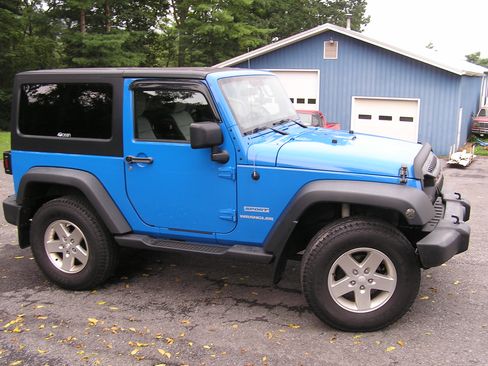 Used 2012 Jeep Wrangler Sport image 5