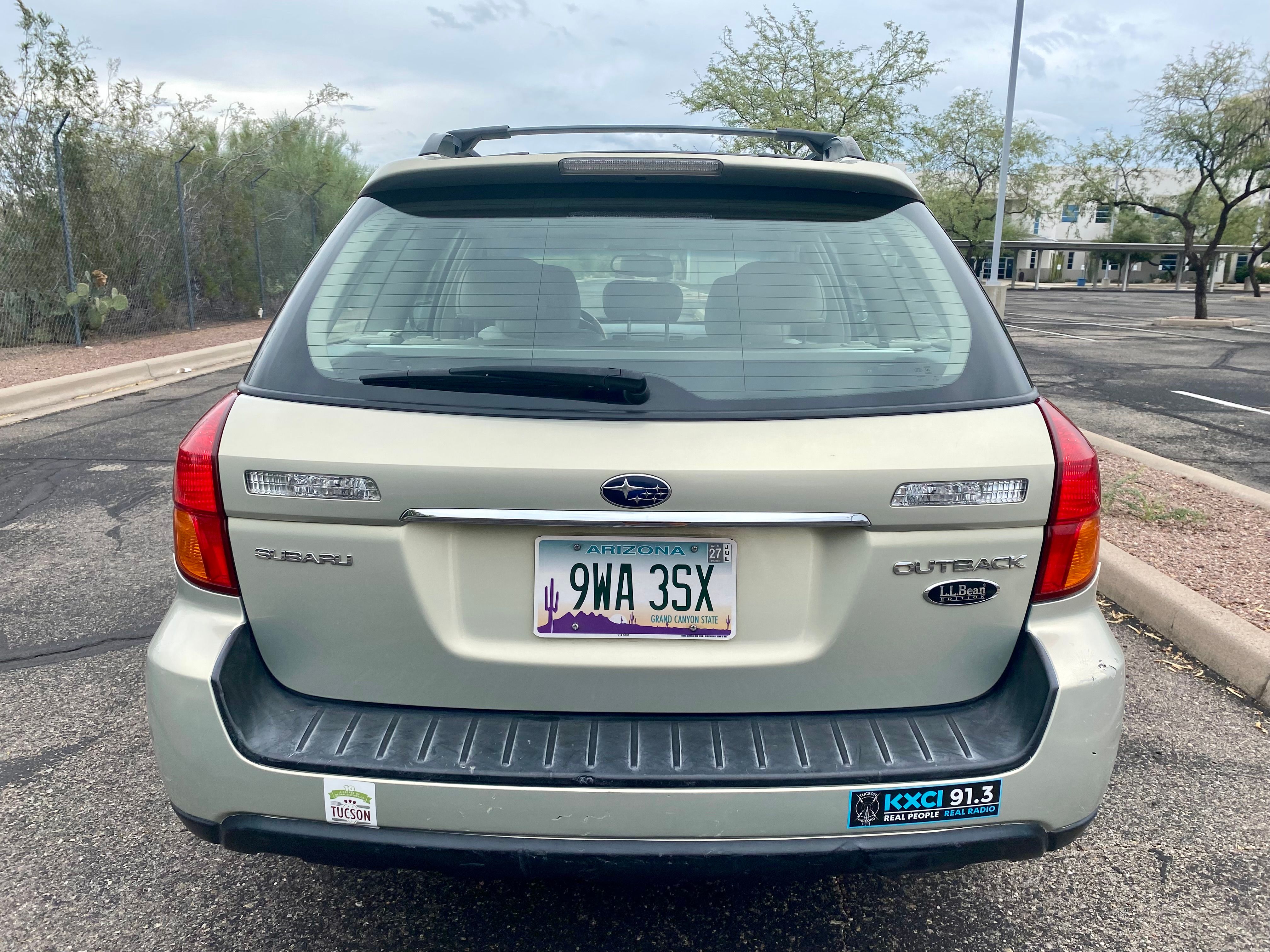 Used 2006 Subaru Outback 3.0R L.L. Bean AWD/4WD image 12