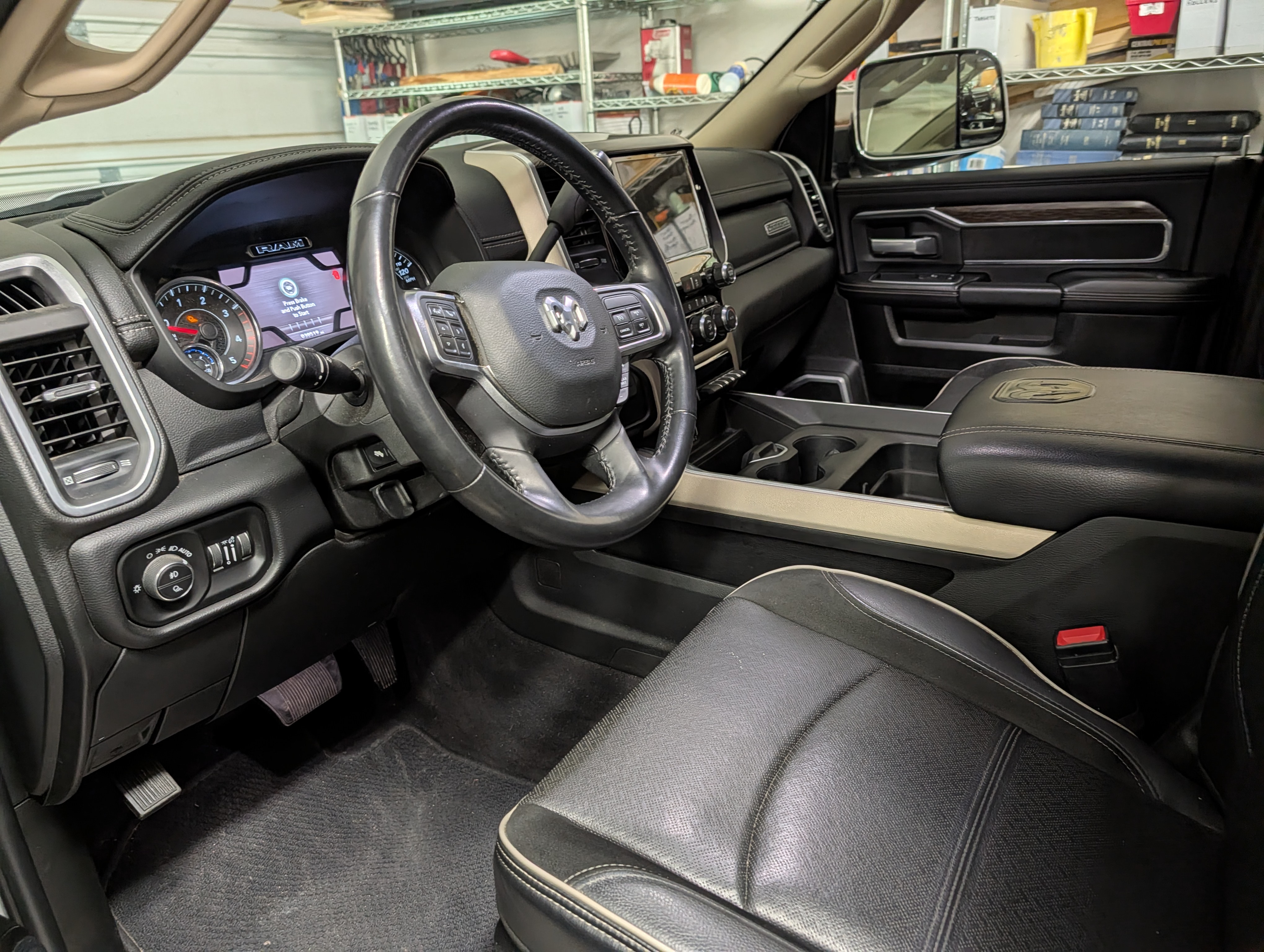 Used 2020 RAM 3500 Laramie AWD/4WD image 14