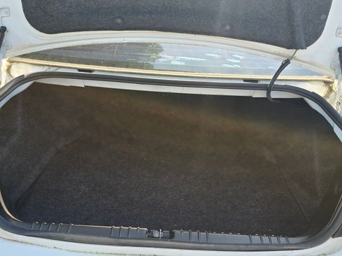 Used 2016 Chevrolet Impala Limited LS image 4