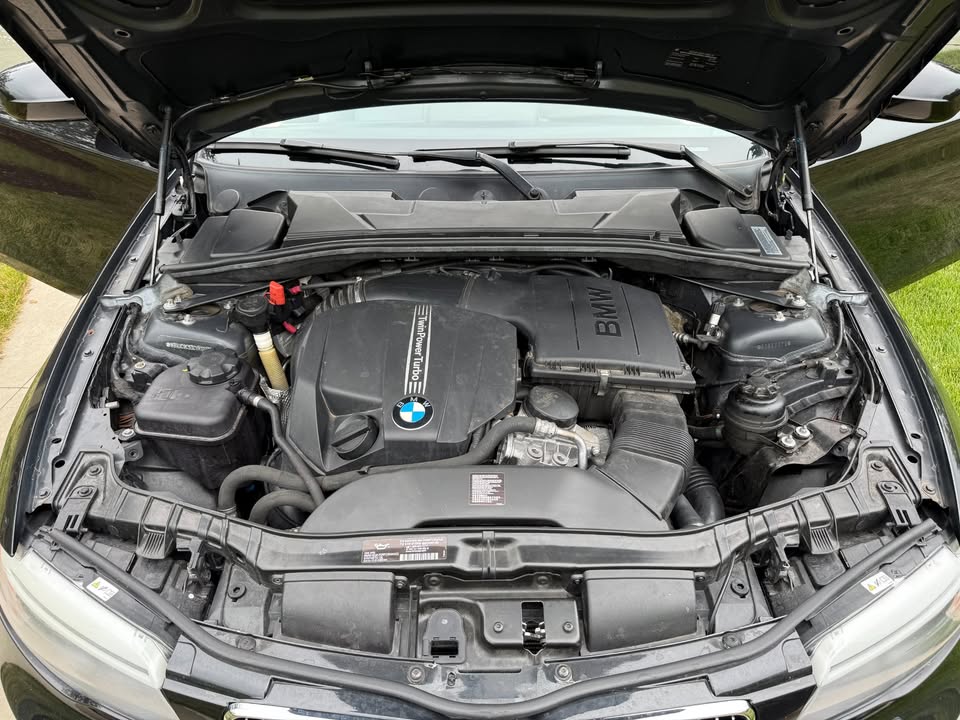 Used 2012 BMW 135i Coupe RWD image 14