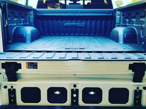 Used 2020 GMC Sierra 1500 AT4 w/ AT4 Premium Package image 10