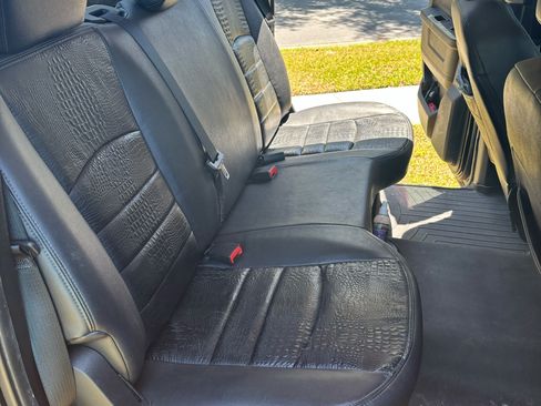 Used 2013 RAM 1500 Express image 11