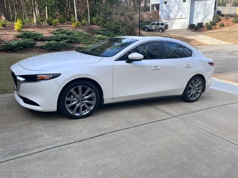 Used 2025 MAZDA MAZDA3 s image 1