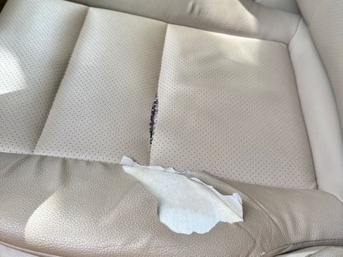 Used 2014 Mercedes-Benz C 250 Sedan image 14