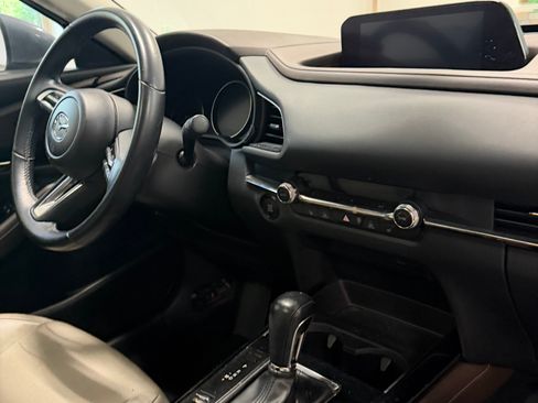Used 2021 MAZDA CX-30 AWD 2.5 S w/ Premium Package image 9