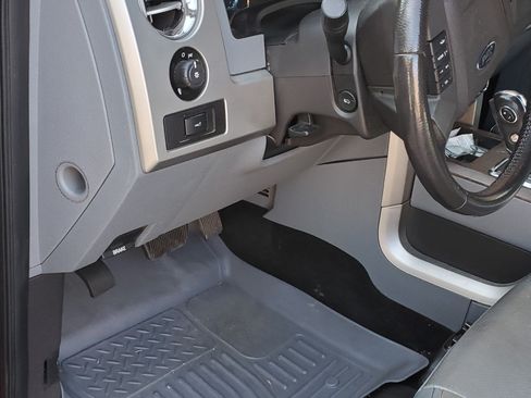 Used 2014 Ford F150 Lariat w/ Lariat Chrome Package AWD/4WD image 15