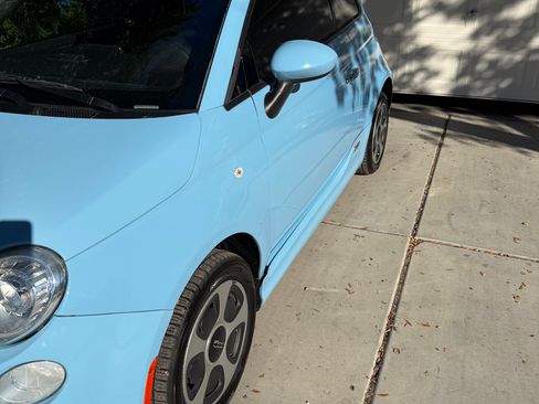 Used 2017 FIAT 500 e image 4