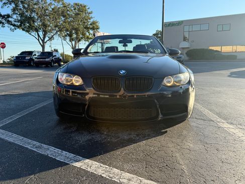 Used 2010 BMW M3 Convertible image 5
