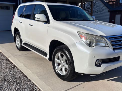 Used 2010 Lexus GX 460 image 6