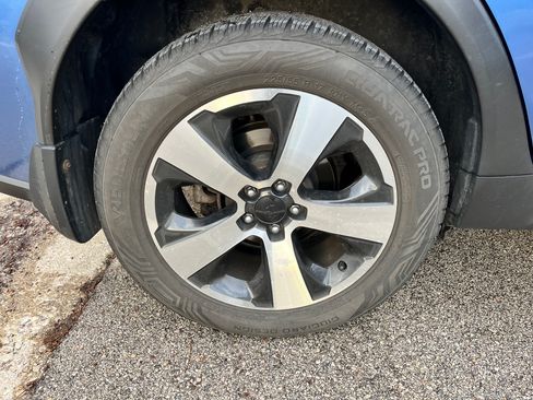 Used 2014 Subaru Crosstrek Touring w/ Popular Package #2 image 26