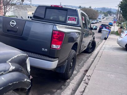 Used 2007 Nissan Titan XE w/ Preferred Pkg