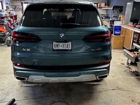 Used 2024 BMW X5 xDrive40i w/ Premium Package image 5