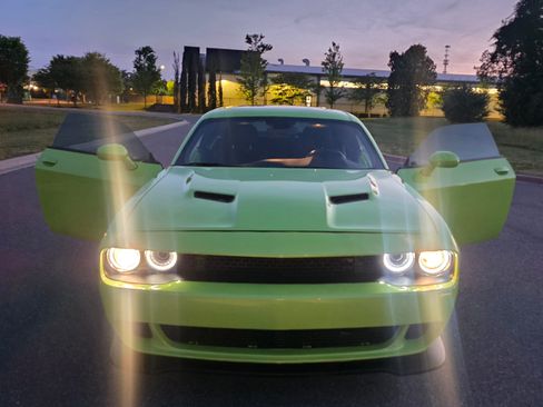 Used 2023 Dodge Challenger SXT w/ Blacktop Package RWD image 10