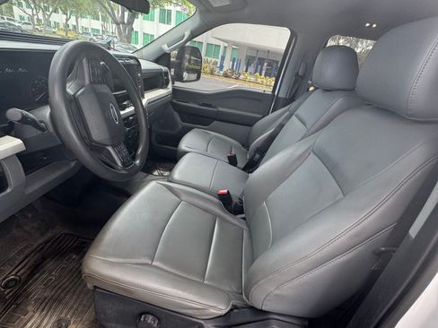 Used 2023 Ford F350 XL w/ FX4 Off-Road Package AWD/4WD image 4