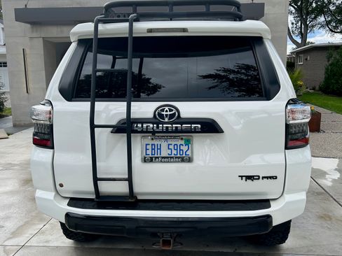 Used 2019 Toyota 4Runner TRD Off-Road Premium image 13