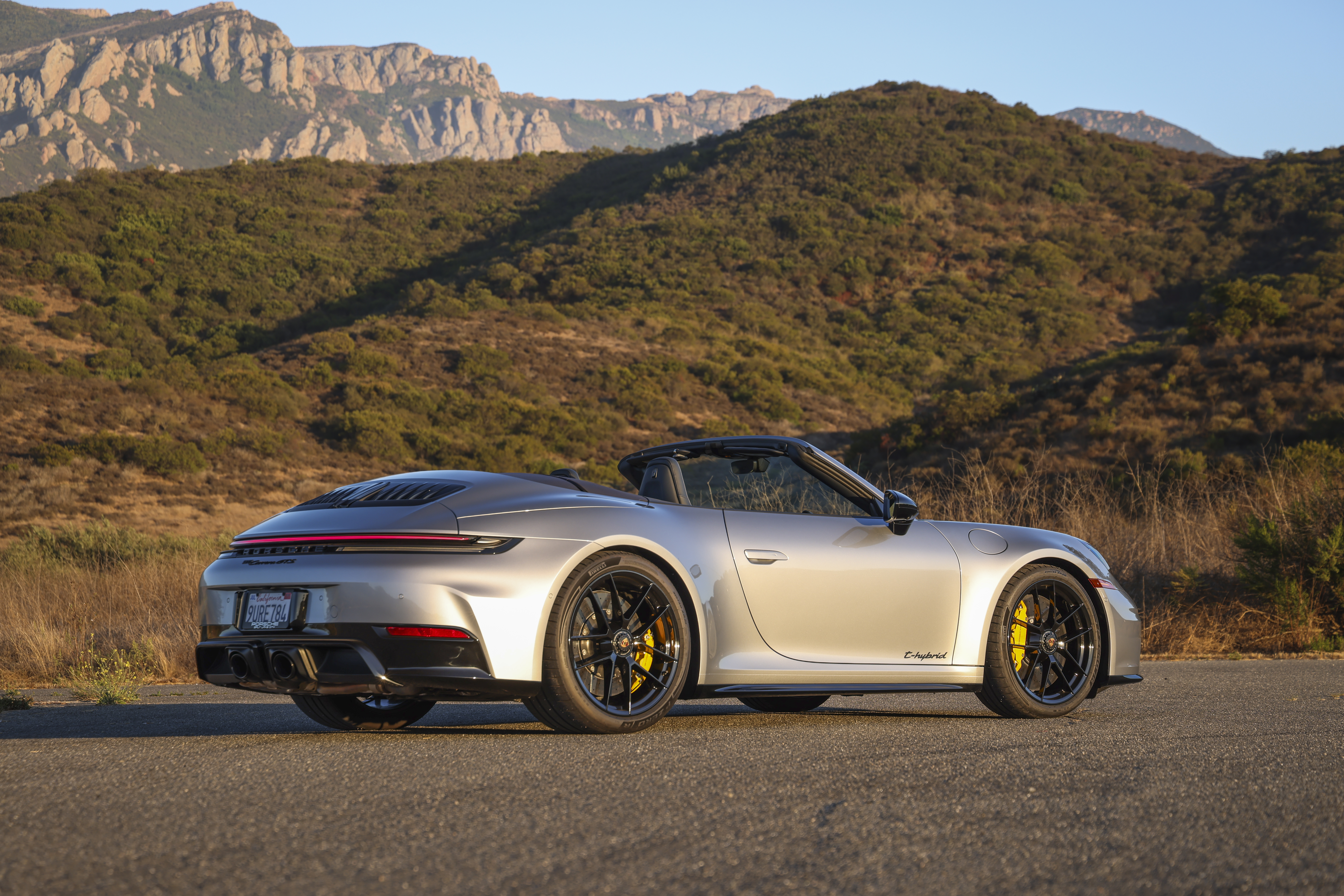 Used 2025 Porsche 911 GTS image 2