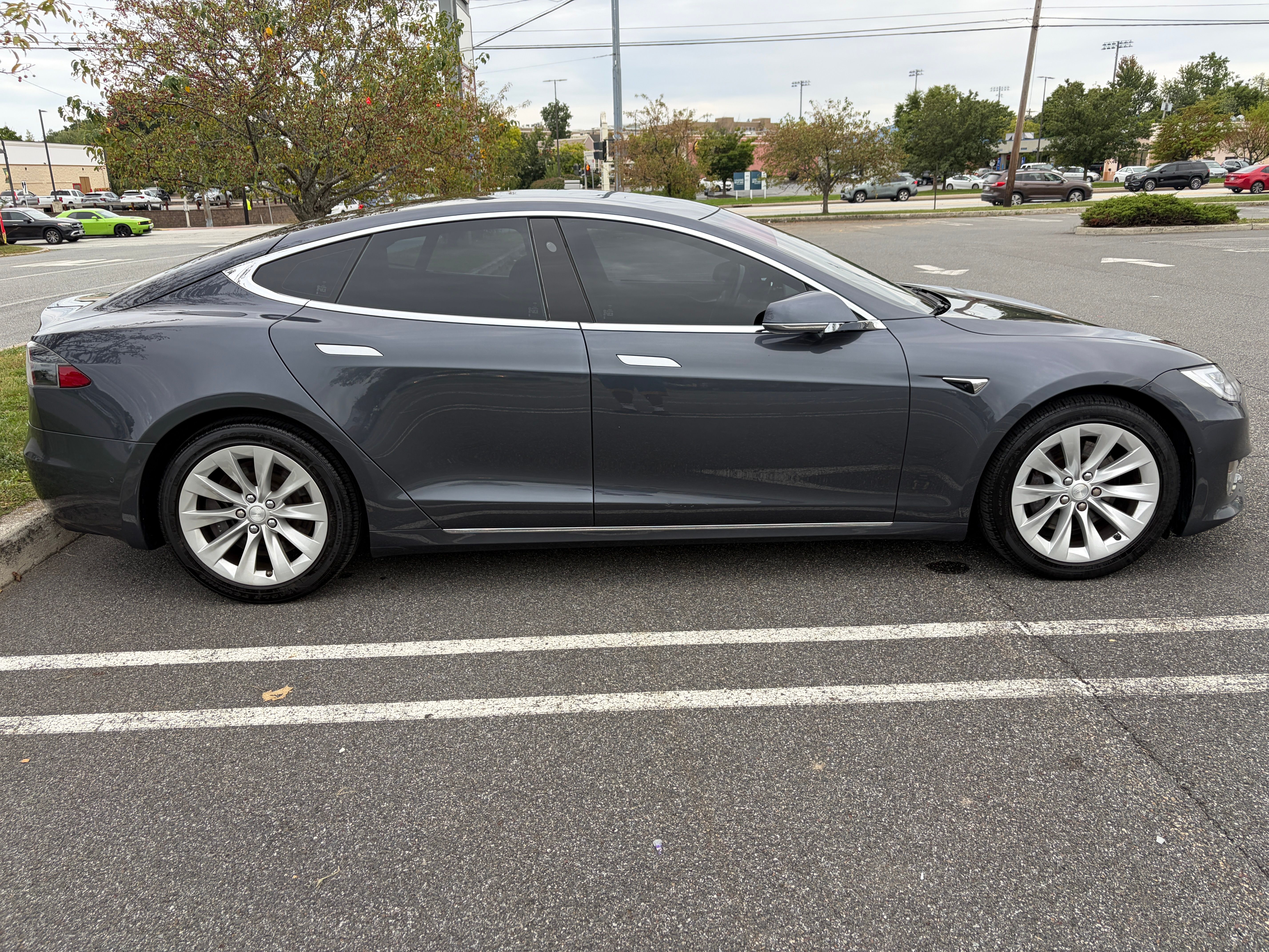Used 2018 Tesla Model S 75D AWD/4WD image 5