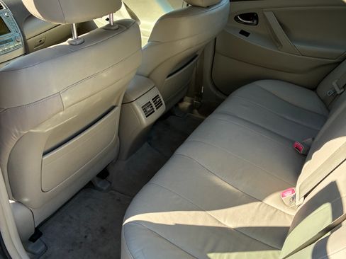 Used 2007 Toyota Camry Hybrid w/ Leather Pkg FWD image 10